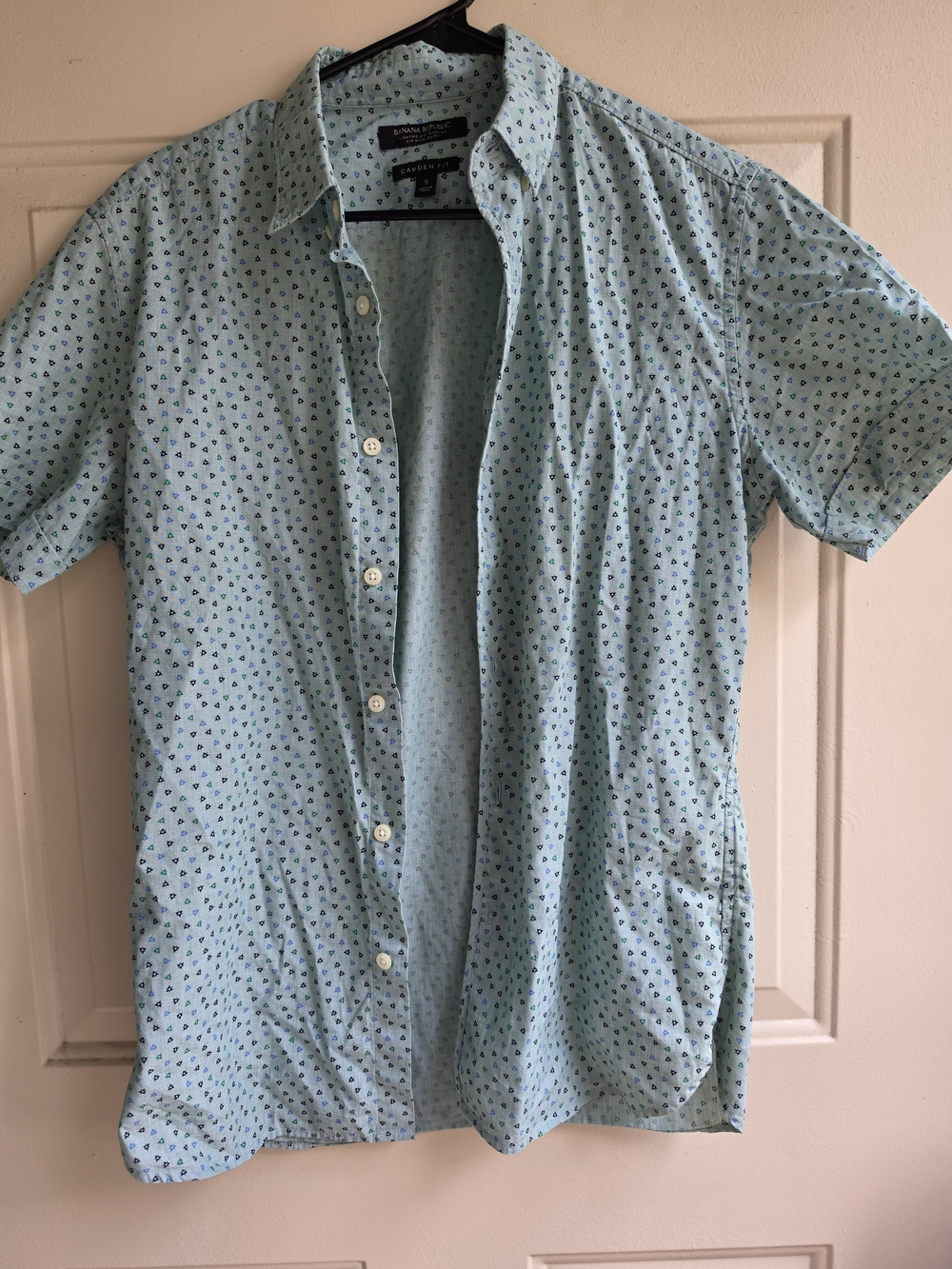 Banana Republic Light Blue Short Sleeve Button-Down with Navy Micro Print